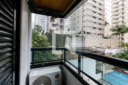 Apartamento para alugar com 210m², 4 quartos e 3 vagas Apartamento para alugar com 210m², 4 quartos e 3 vagasVaranda da Suíte 1