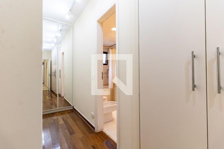 Apartamento para alugar com 210m², 4 quartos e 3 vagas Apartamento para alugar com 210m², 4 quartos e 3 vagasSuíte 1