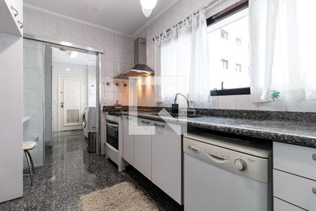 Apartamento para alugar com 210m², 4 quartos e 3 vagas Apartamento para alugar com 210m², 4 quartos e 3 vagasCozinha