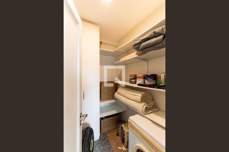 Apartamento para alugar com 210m², 4 quartos e 3 vagas Apartamento para alugar com 210m², 4 quartos e 3 vagasQuarto de Serviço