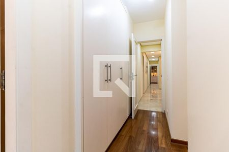 Apartamento para alugar com 210m², 4 quartos e 3 vagas Apartamento para alugar com 210m², 4 quartos e 3 vagasSuíte 1