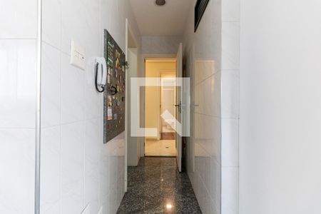 Apartamento para alugar com 210m², 4 quartos e 3 vagas Apartamento para alugar com 210m², 4 quartos e 3 vagasCorredor