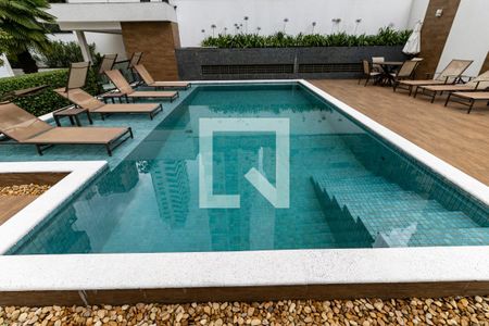Apartamento para alugar com 210m², 4 quartos e 3 vagas Apartamento para alugar com 210m², 4 quartos e 3 vagasPiscina