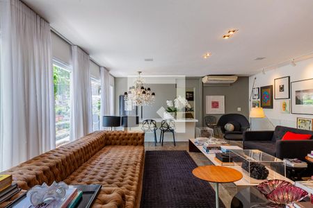 Casa para alugar com 340m², 3 quartos e 2 vagasSala 