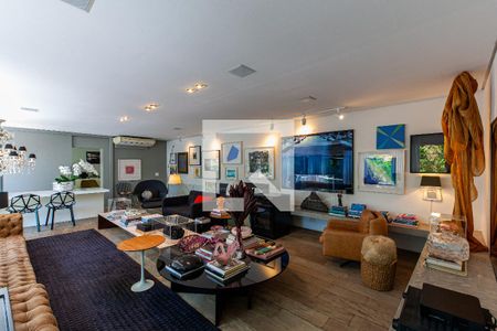 Casa para alugar com 340m², 3 quartos e 2 vagasSala 