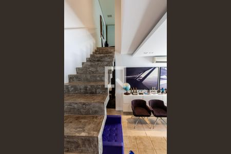 Casa para alugar com 340m², 3 quartos e 2 vagasBanheiro