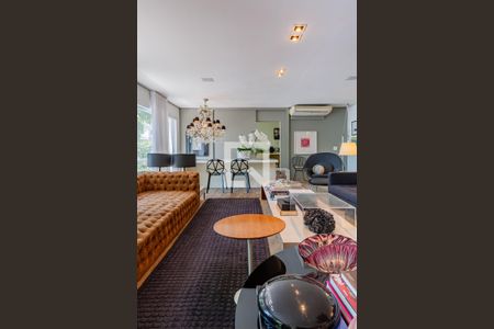 Casa para alugar com 340m², 3 quartos e 2 vagasSala 