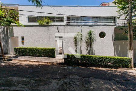 Casa para alugar com 340m², 3 quartos e 2 vagasÁrea comum