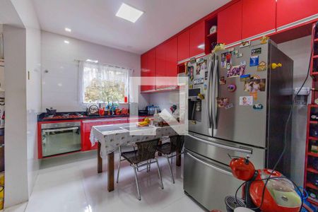 Casa de condomínio à venda com 1250m², 4 quartos e 6 vagas Casa de condomínio à venda com 1250m², 4 quartos e 6 vagasCozinha