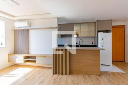 Sala de apartamento para alugar com 2 quartos, 63m² em Olaria, Canoas