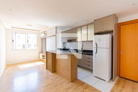 Sala de apartamento para alugar com 2 quartos, 63m² em Olaria, Canoas