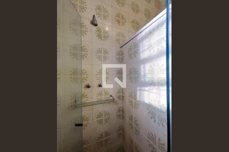 Casa à venda com 399m², 3 quartos e 2 vagas Casa à venda com 399m², 3 quartos e 2 vagasBanheiro Corredor