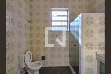 Casa à venda com 399m², 3 quartos e 2 vagas Casa à venda com 399m², 3 quartos e 2 vagasBanheiro Corredor