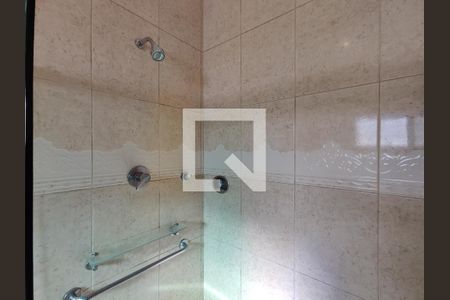 Casa à venda com 399m², 3 quartos e 2 vagas Casa à venda com 399m², 3 quartos e 2 vagasBanheiro da Suíte