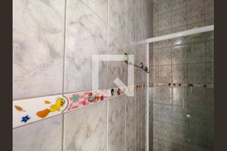 Casa à venda com 399m², 3 quartos e 2 vagas Casa à venda com 399m², 3 quartos e 2 vagasBanheiro de serviço 1