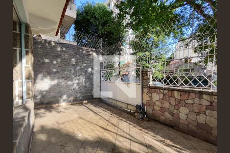 Casa à venda com 399m², 3 quartos e 2 vagas Casa à venda com 399m², 3 quartos e 2 vagasÁrea Externa