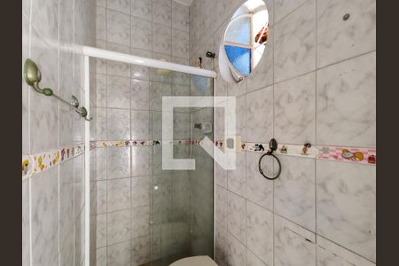 Casa à venda com 399m², 3 quartos e 2 vagas Casa à venda com 399m², 3 quartos e 2 vagasBanheiro de serviço 1