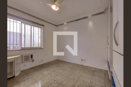 Casa à venda com 399m², 3 quartos e 2 vagas Casa à venda com 399m², 3 quartos e 2 vagasQuarto 1