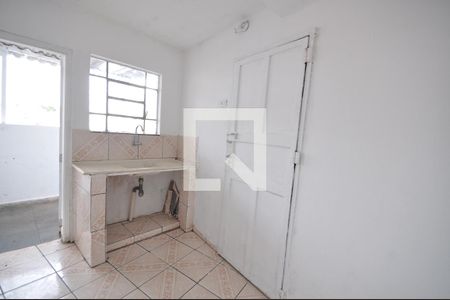 Cozinha de casa para alugar com 1 quarto, 30m² em Vila Isolina Mazzei, São Paulo