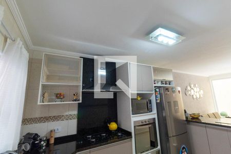 Casa à venda com 130m², 3 quartos e 2 vagas Casa à venda com 130m², 3 quartos e 2 vagasCozinha - Armários