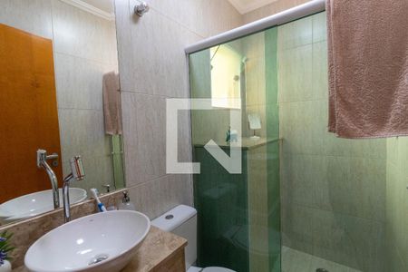 Casa à venda com 130m², 3 quartos e 2 vagas Casa à venda com 130m², 3 quartos e 2 vagasBanheiro