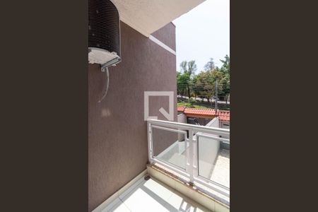 Casa à venda com 130m², 3 quartos e 2 vagas Casa à venda com 130m², 3 quartos e 2 vagasQuarto Suíte 2 - Varanda