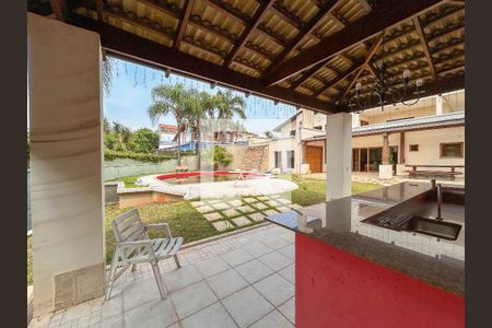 Casa à venda com 760m², 4 quartos e 5 vagasÁrea gourmet externa