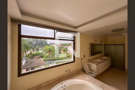 Casa à venda com 760m², 4 quartos e 5 vagasBanheiro da Suíte 1