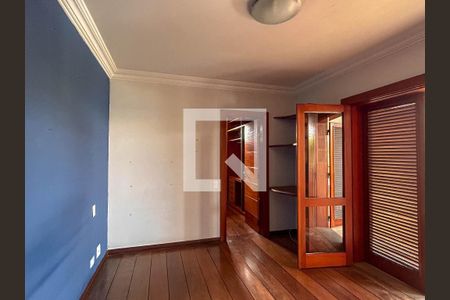 Casa à venda com 760m², 4 quartos e 5 vagasSuíte 4