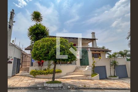 Casa à venda com 760m², 4 quartos e 5 vagasFachada