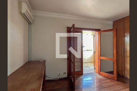 Casa à venda com 760m², 4 quartos e 5 vagasSuíte 3