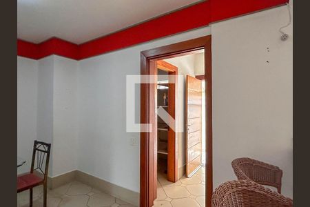 Casa à venda com 760m², 4 quartos e 5 vagasCozinha/ Sala de jantar