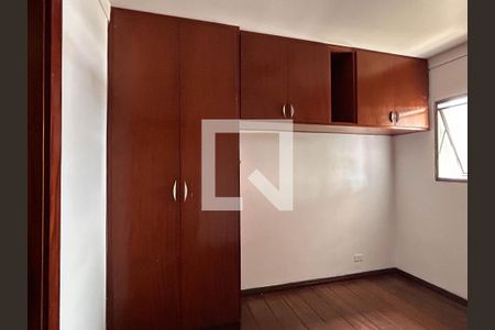 Casa à venda com 760m², 4 quartos e 5 vagasSuíte 2