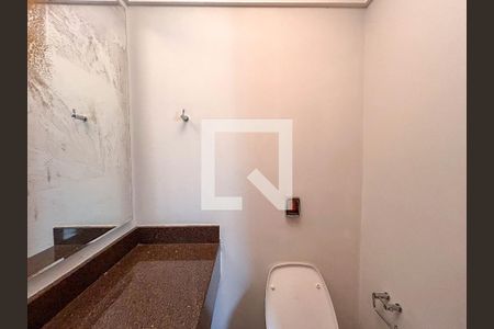 Casa à venda com 760m², 4 quartos e 5 vagasLavabo 1