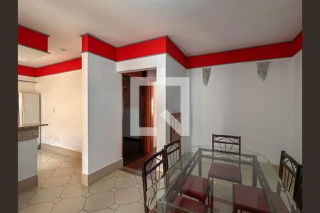 Casa à venda com 760m², 4 quartos e 5 vagasCozinha/ Sala de jantar