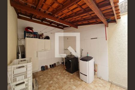 Casa para alugar com 82m², 2 quartos e 2 vagasÁrea de Serviço
