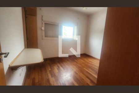 Casa à venda com 170m², 3 quartos e 3 vagas Casa à venda com 170m², 3 quartos e 3 vagasFoto 24