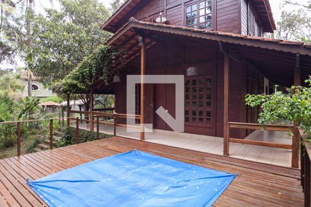 Casa de condomínio à venda com 2000m², 3 quartos e 5 vagasdeck / piscina
