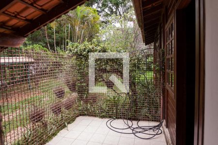 Casa de condomínio à venda com 2000m², 3 quartos e 5 vagasÁrea de Serviço