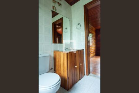 Casa de condomínio à venda com 2000m², 3 quartos e 5 vagasbanheiro suite