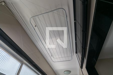 Apartamento à venda com 77m², 2 quartos e 2 vagasÁrea de Serviço