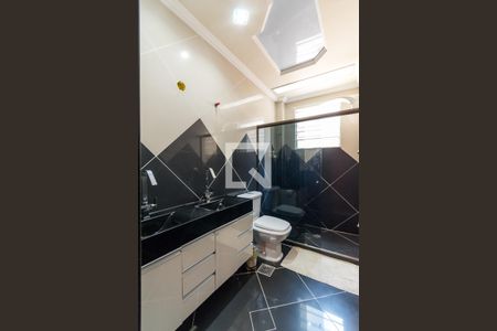 Apartamento à venda com 77m², 2 quartos e 2 vagasBanheiro