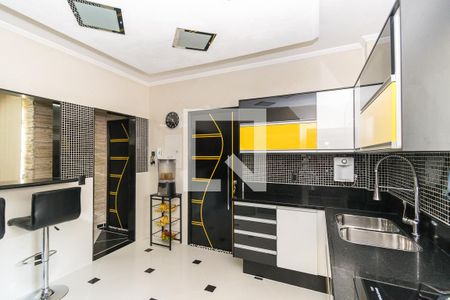 Apartamento à venda com 77m², 2 quartos e 2 vagasCozinha