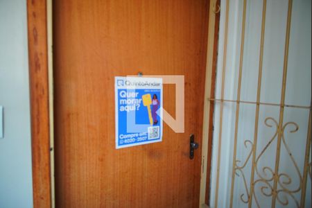 Apartamento à venda com 71m², 3 quartos e sem vagaAdesivo na Porta