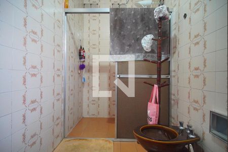 Casa à venda com 213m², 3 quartos e 1 vaga Casa à venda com 213m², 3 quartos e 1 vagaBanheiro da Suíte