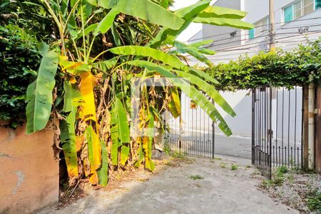 Casa à venda com 600m², 6 quartos e 1 vagaÁrea externa