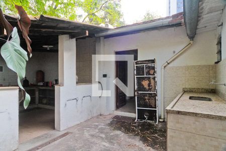 Casa à venda com 600m², 6 quartos e 1 vagaBanheiro Área comum