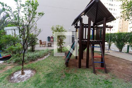 Apartamento para alugar com 31m², 1 quarto e sem vaga Apartamento para alugar com 31m², 1 quarto e sem vagaÁrea comum - Playground