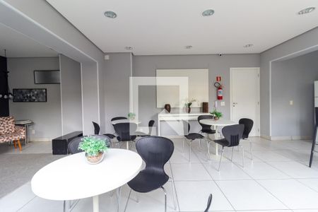 Apartamento para alugar com 31m², 1 quarto e sem vaga Apartamento para alugar com 31m², 1 quarto e sem vagaÁrea comum - Salão de Festas