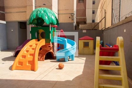Apartamento à venda com 114m², 3 quartos e 1 vagaÁREA COMUM - PLAYGROUND